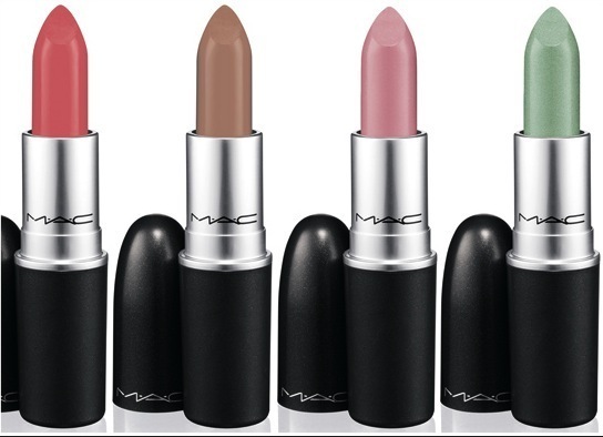 MAC Fashion Flower Lipstick