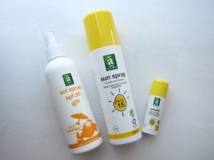 Sun Spray med faktor 15 til børn og voksne, Sol Spray SPF 30 Kids og Solstift Faktor 50.