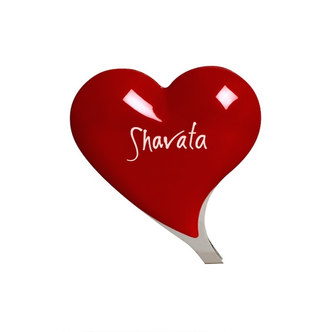Shavata Heart Tweezer