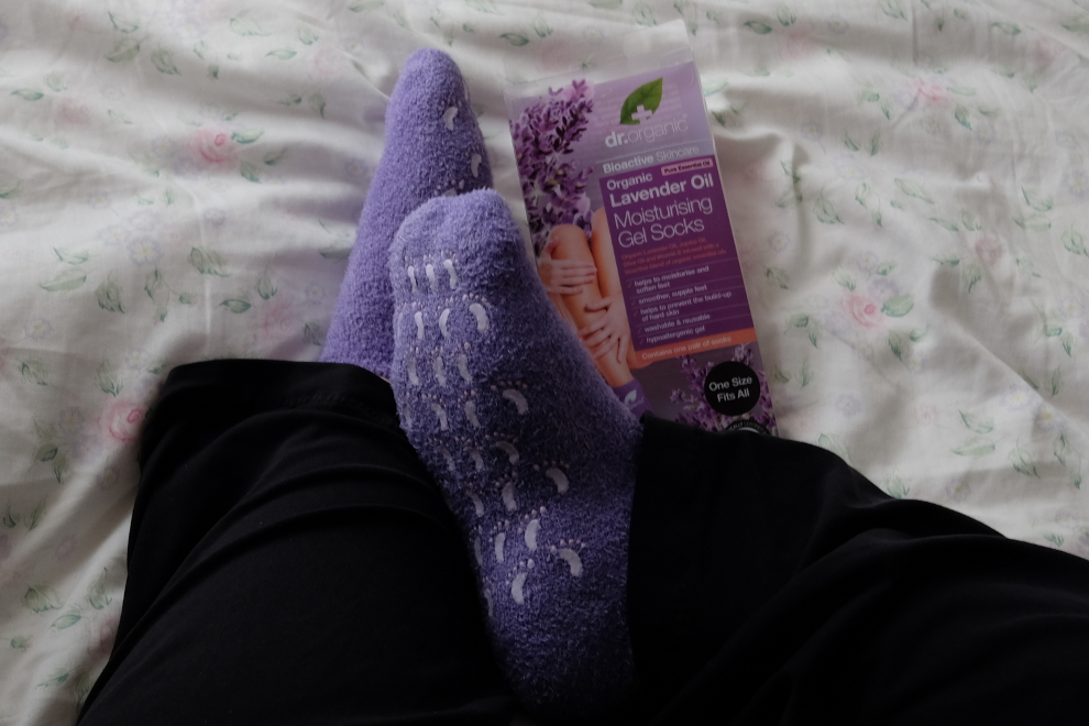 Fredagsfavorit: Dr. Organic Lavender Oil Moisturising Gel Socks