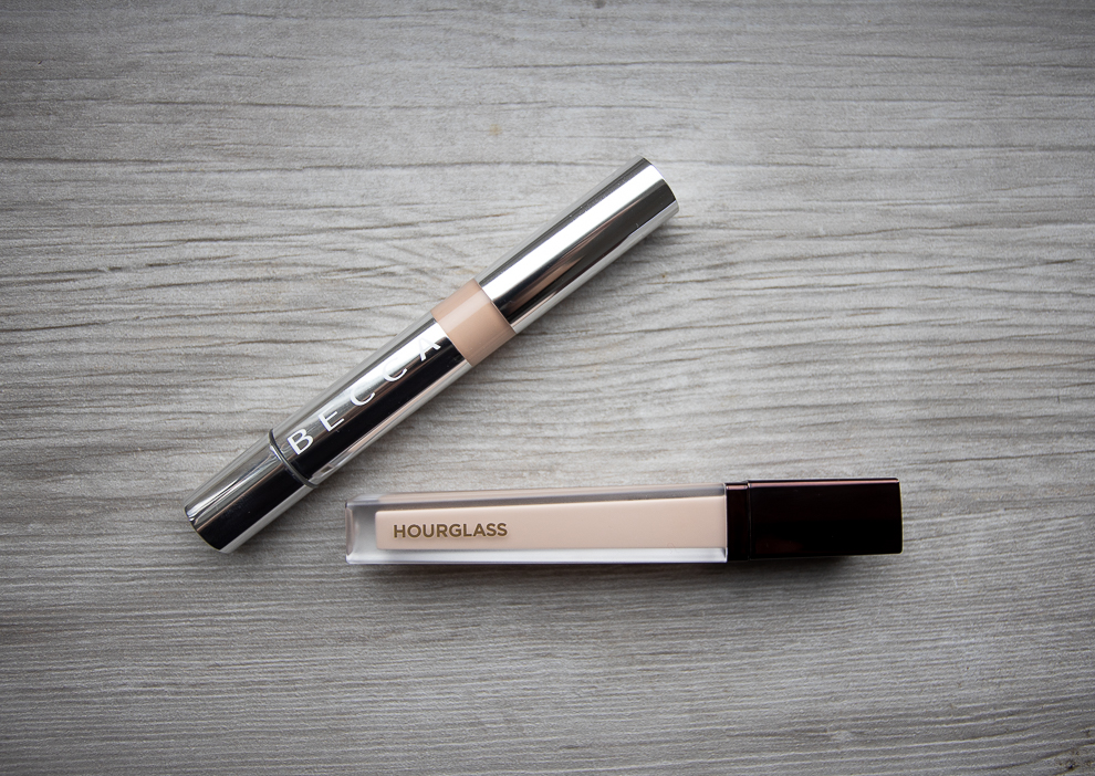 Concealer eller highlighter - Hourglass vs. Becca - PUDDERDÅSERNE
